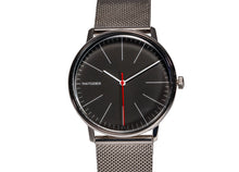 Lade das Bild in den Galerie-Viewer, Q | C29 Schwarze Linie | Milanaise-Armband